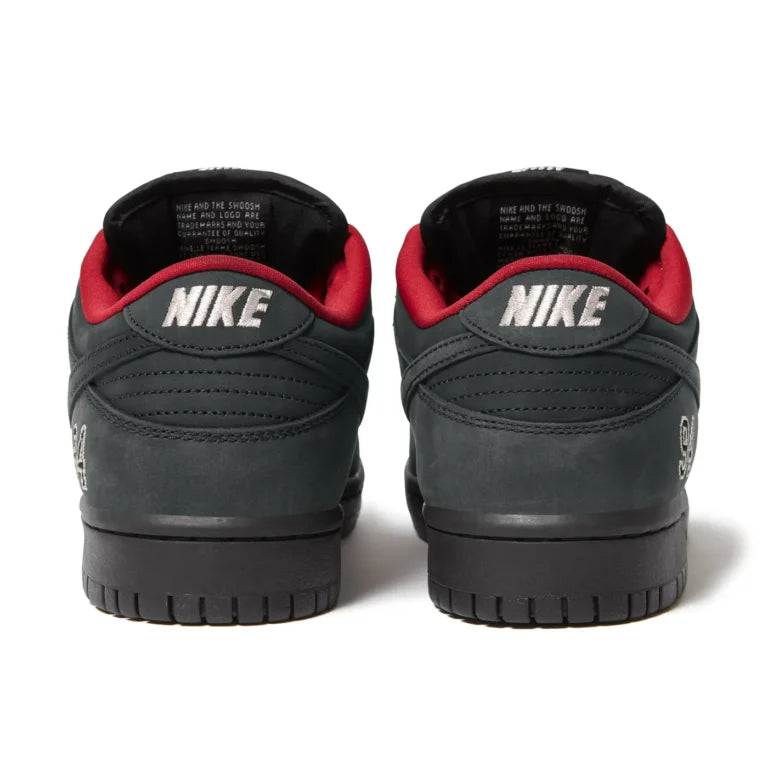 Dunk Low SB Supreme 94 Black