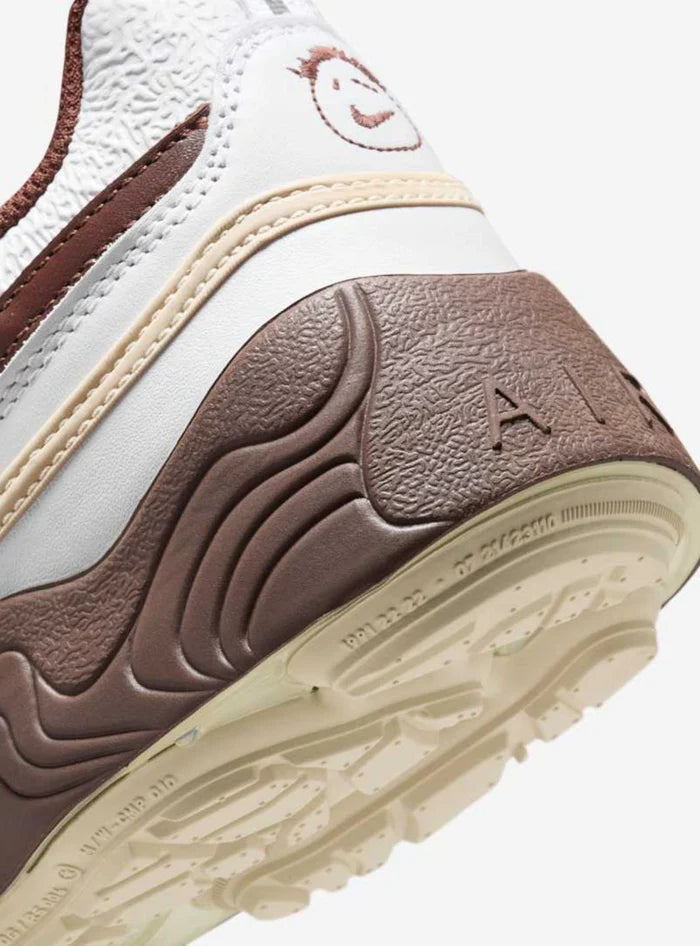 Nike Zoom Field Jaxx 'Travis Scott Light Chocolate'