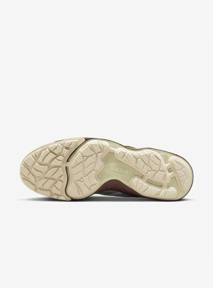 Nike Zoom Field Jaxx 'Travis Scott Light Chocolate'