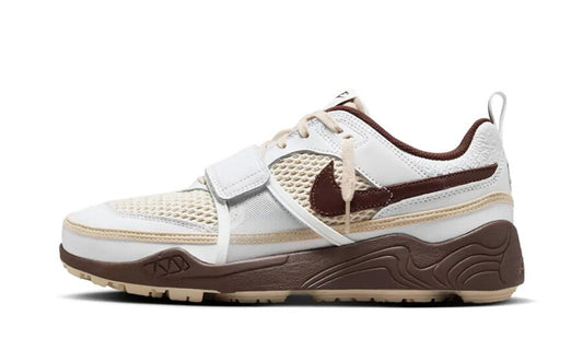 Nike Zoom Field Jaxx 'Travis Scott Light Chocolate'