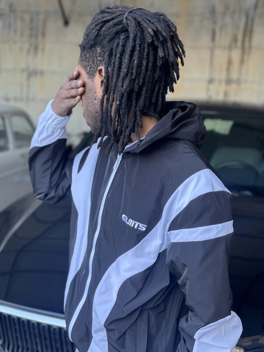 Tracksuit London Black Dark